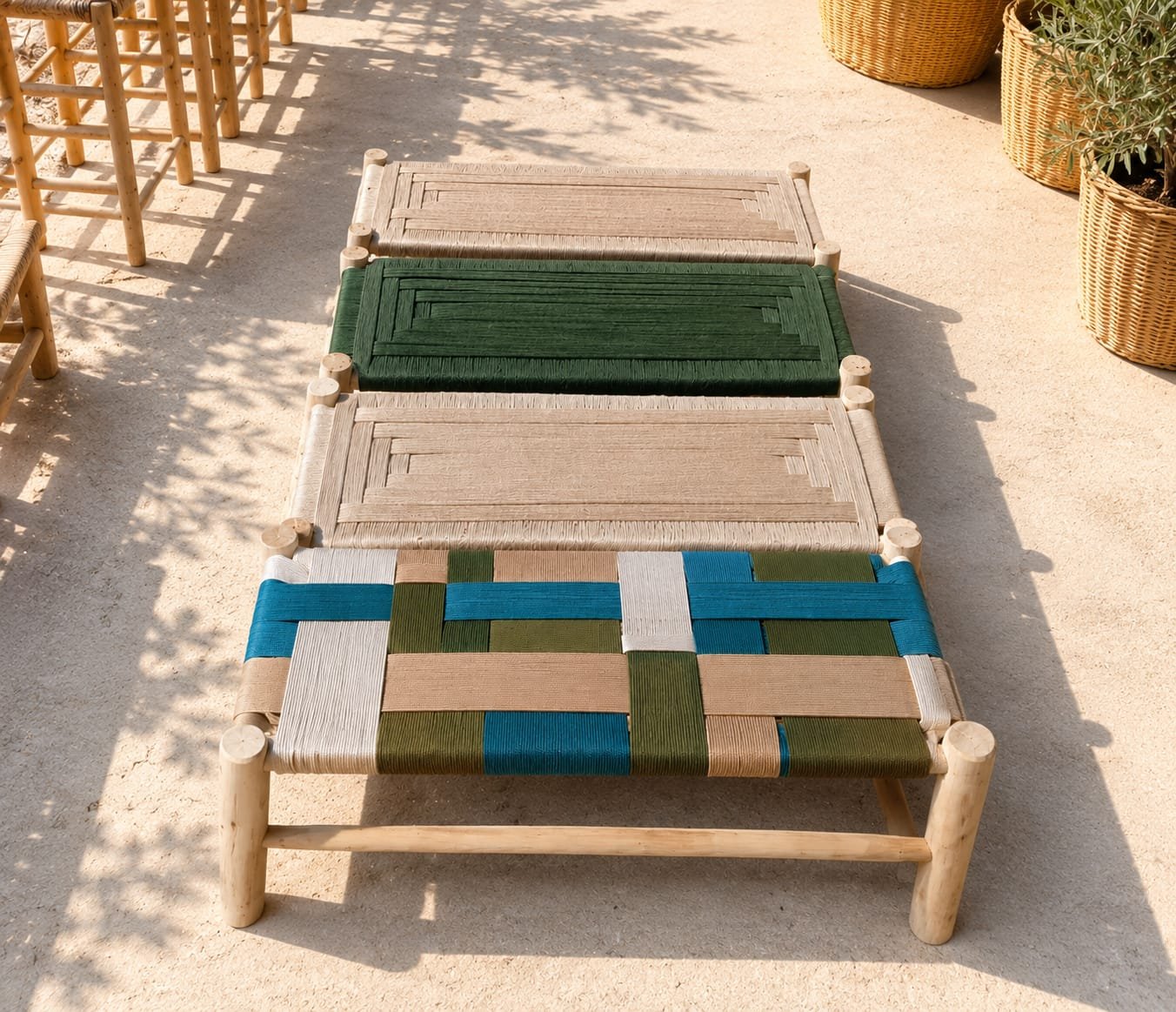 Bancs tressés fabriqués à la main